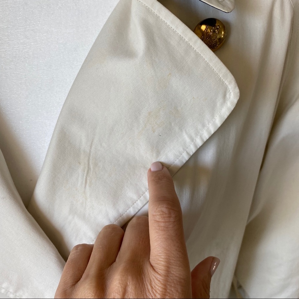 Vintage Burberry Trench Coat Ivory 12 - Picture 15 of 16